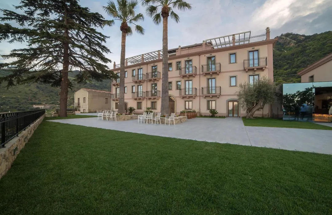 Best Western Plus Hotel Terre di Eolo-1